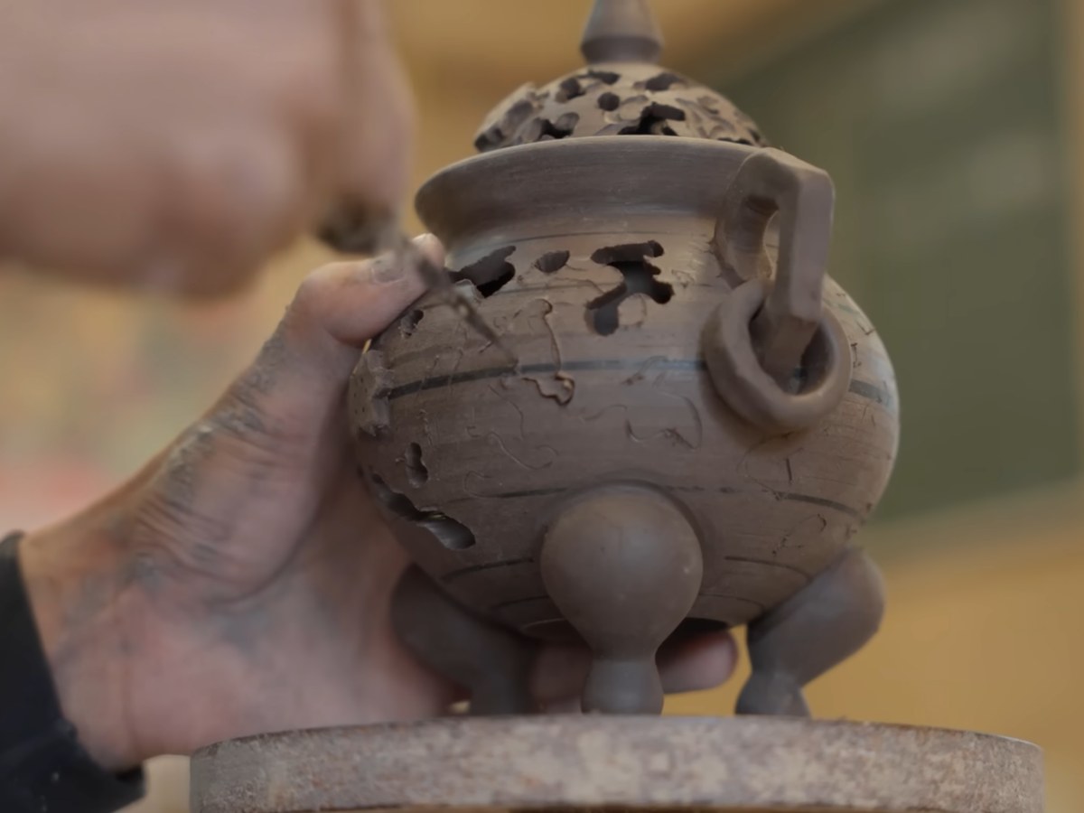 香炉の部分の接合 2